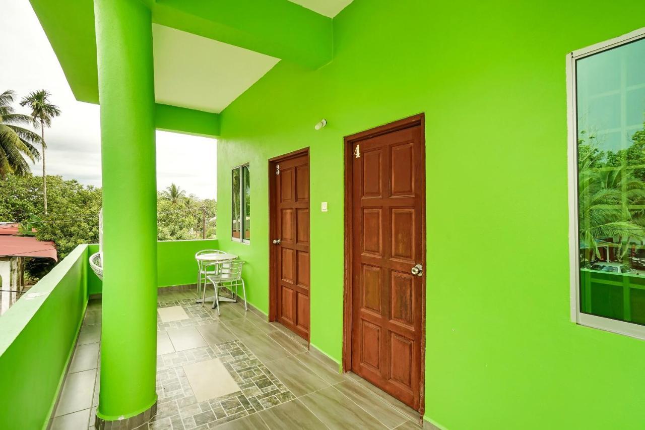 Oyo 90462 Padang Besar Green Inn Eksteriør billede