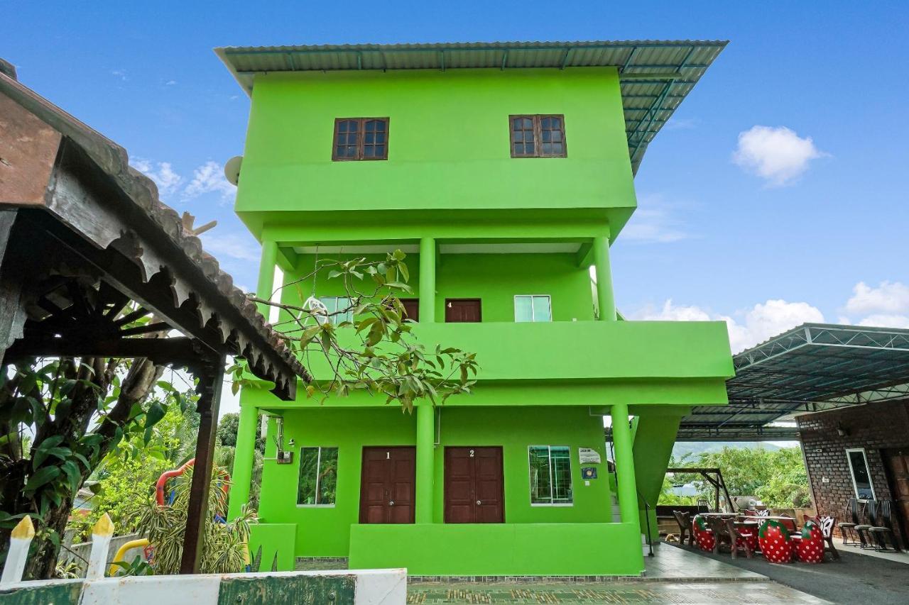 Oyo 90462 Padang Besar Green Inn Eksteriør billede